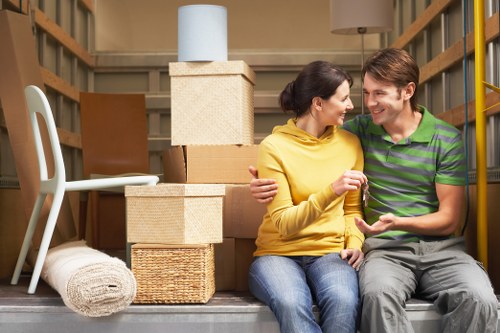 Efficient moving day coordination